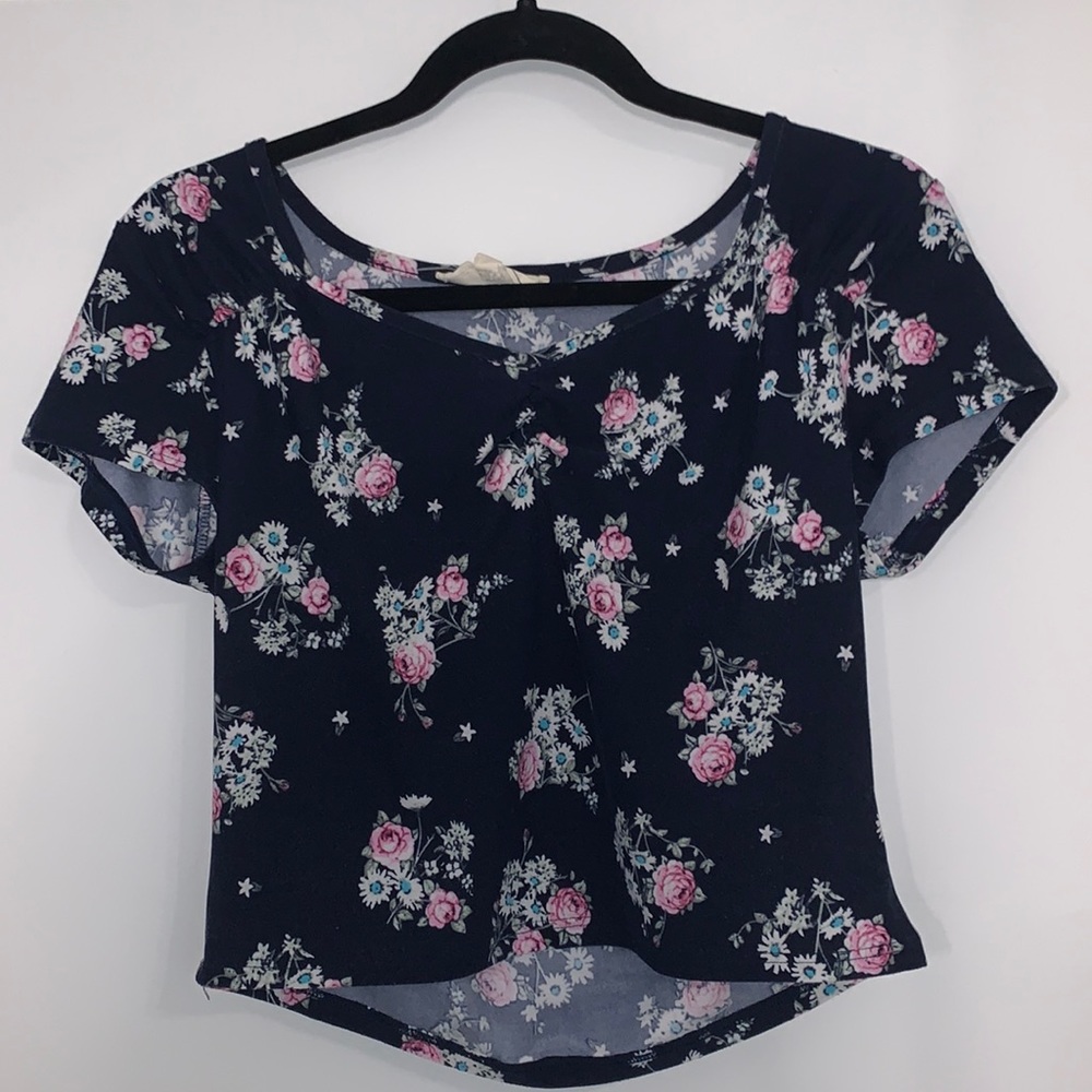 Floral Sweetheart Neckline Crop Top